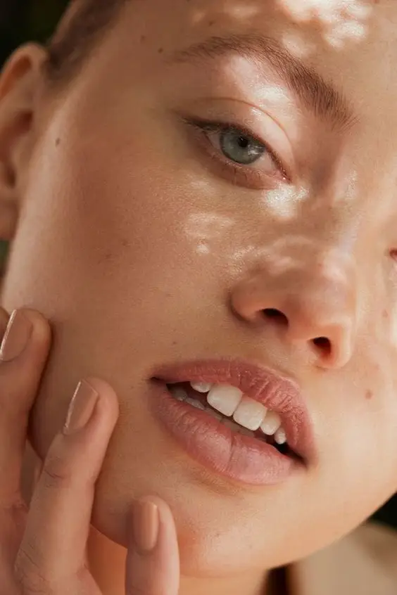 En Kim & Co Beauty cuidamos tu piel desde dentro. Mesoterapia, Endospheres y estética personalizada en el centro de Barcelona.