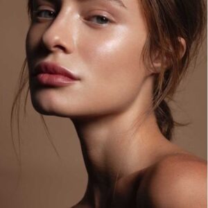 El autocuidado empieza con pequeños gestos. En Kim & Co. los transformamos en experiencias de belleza y bienestar.