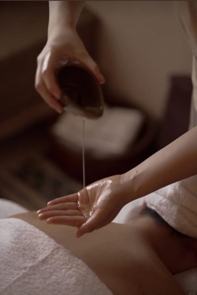 Kim & Co Beauty, centro de estética avanzada en Barcelona. Faciales, corporales, depilación y tecnología para tu piel.