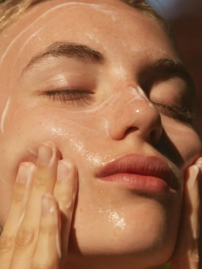 Descubre Kim & Co Beauty, estética avanzada en Barcelona: mesoterapia, faciales, Endospheres, depilación y tratamientos personalizados.