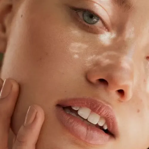 En Kim & Co Beauty cuidamos tu piel desde dentro. Mesoterapia, Endospheres y estética personalizada en el centro de Barcelona.