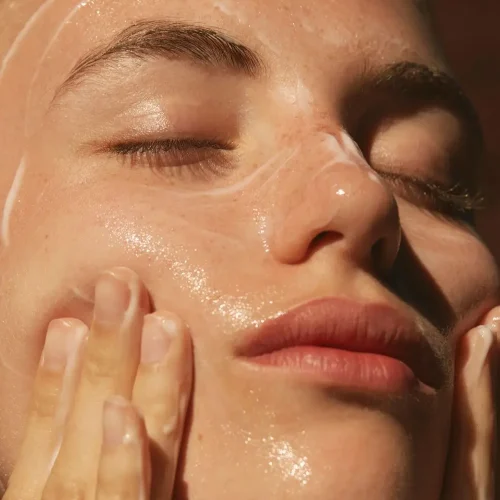 Descubre Kim & Co Beauty, estética avanzada en Barcelona: mesoterapia, faciales, Endospheres, depilación y tratamientos personalizados.